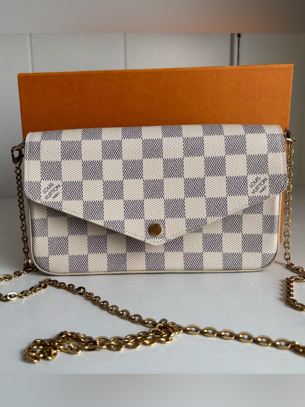 Louis Vuitton Crossbody